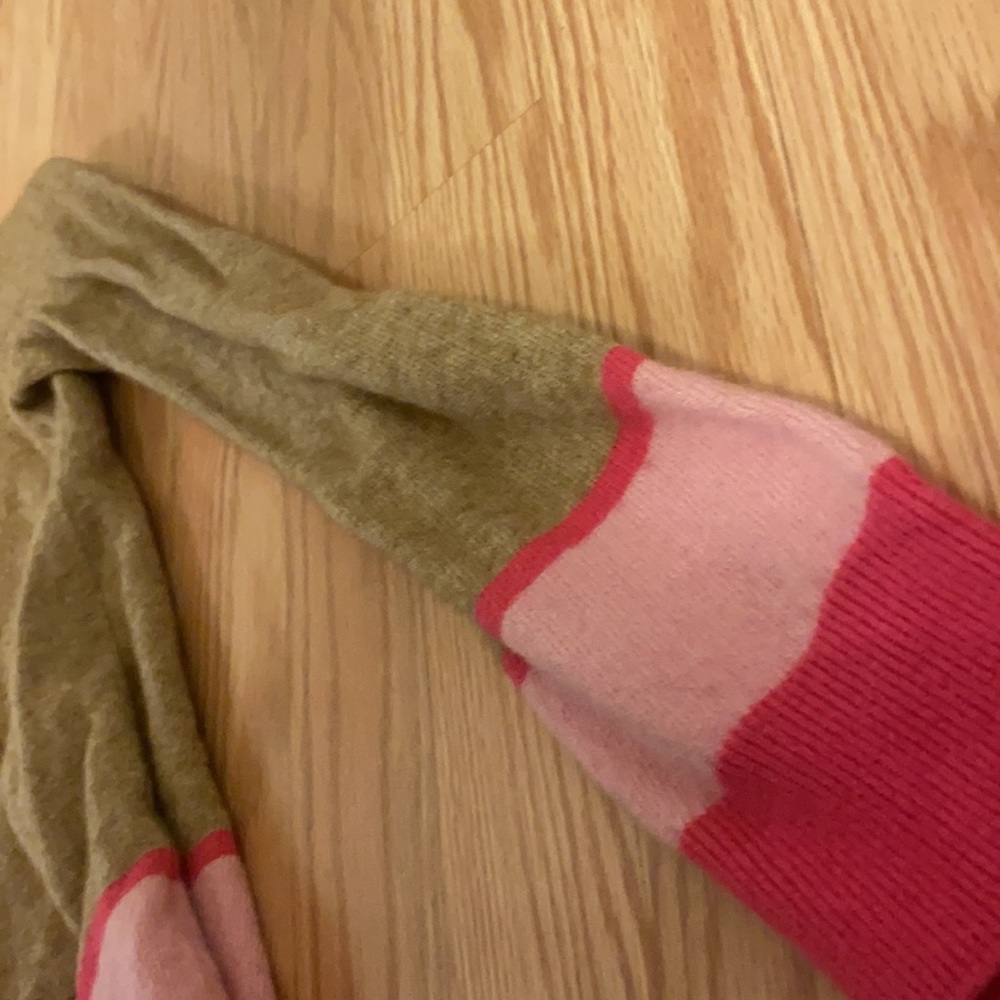 Cardigan - Picture 4 of 5
